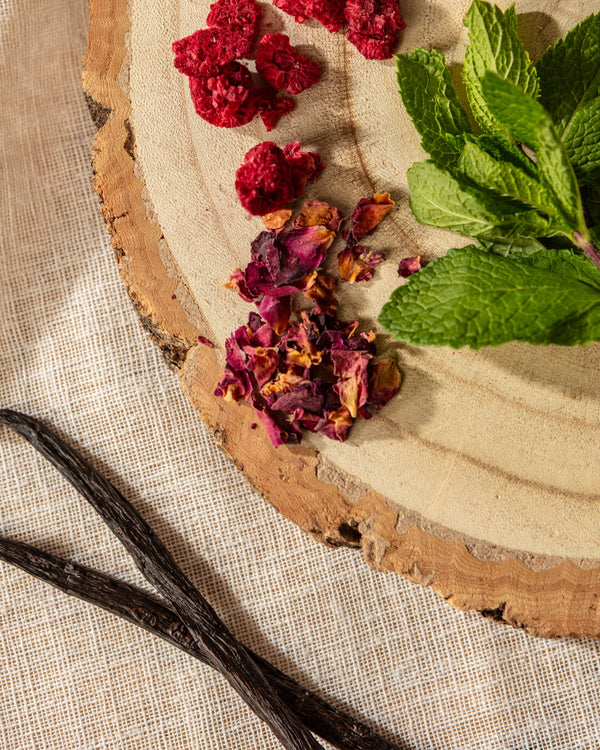 Raspberry Mint Neutral Core Candle Large