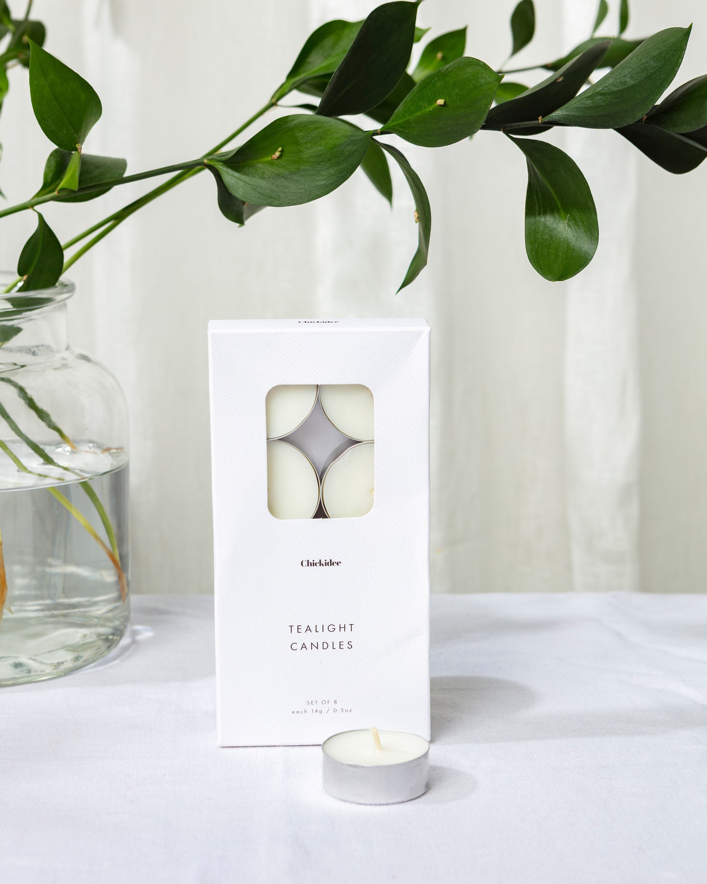 Chickidee Scents Base Range - Tealight Candles White with Tealight Candle Outside