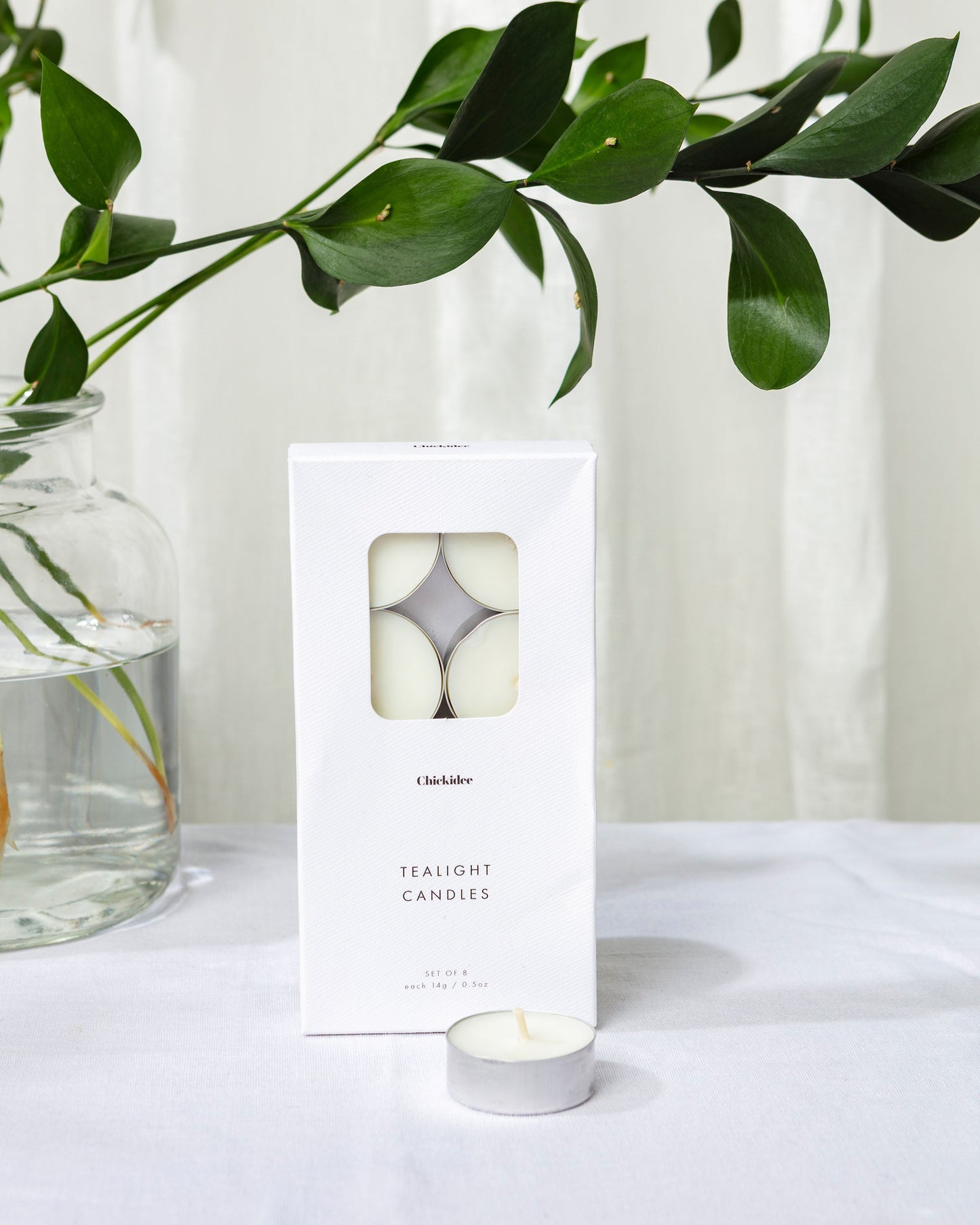 Chickidee Scents Base Range - Tealight Candles White with Tealight Candle Outside