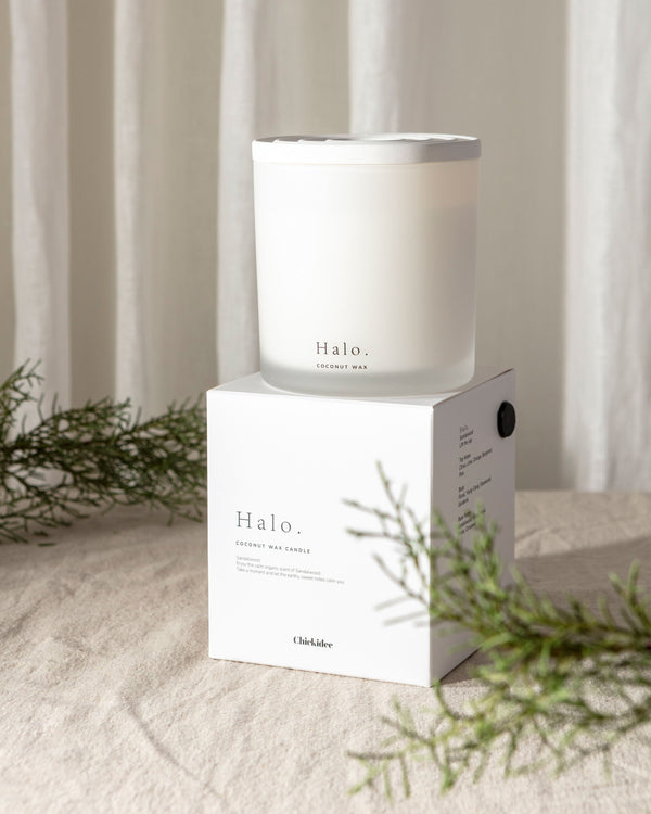 Chickidee Scents Clay Range - Halo Double Wick Candle On Top Of Box