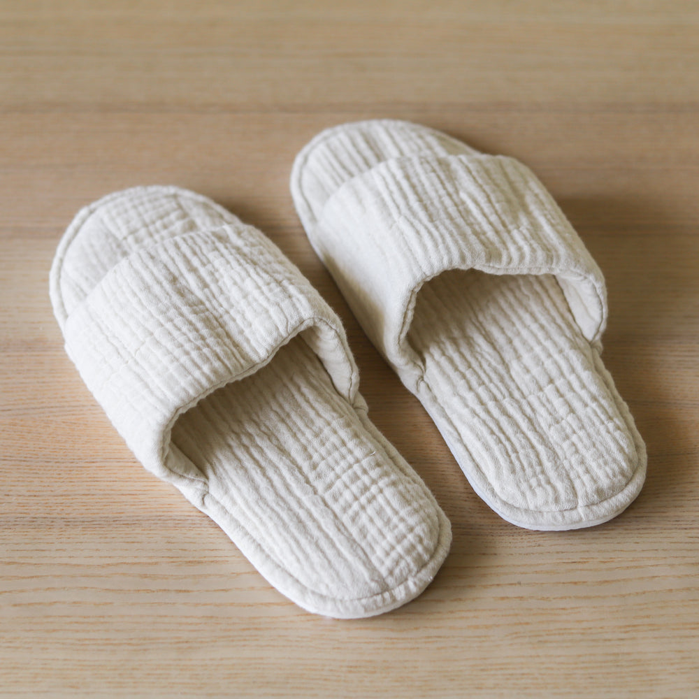 
                  
                    Organic Lifestyle Fyra Bath Slippers
                  
                