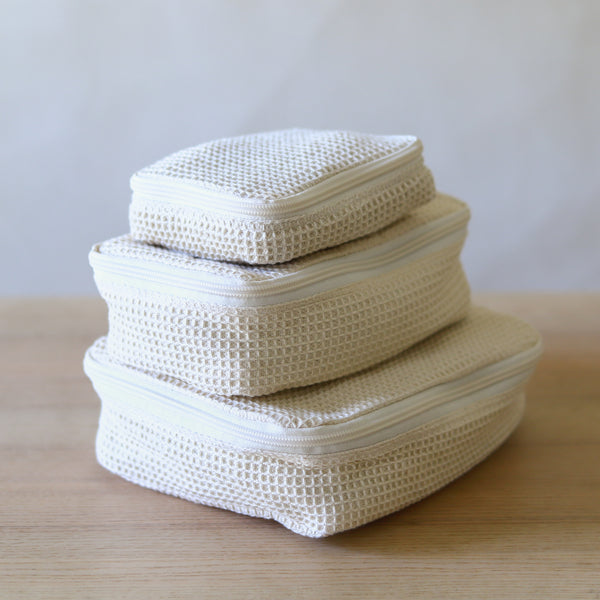 Organic Lifestyle Oat Waffle Box Pouch Medium