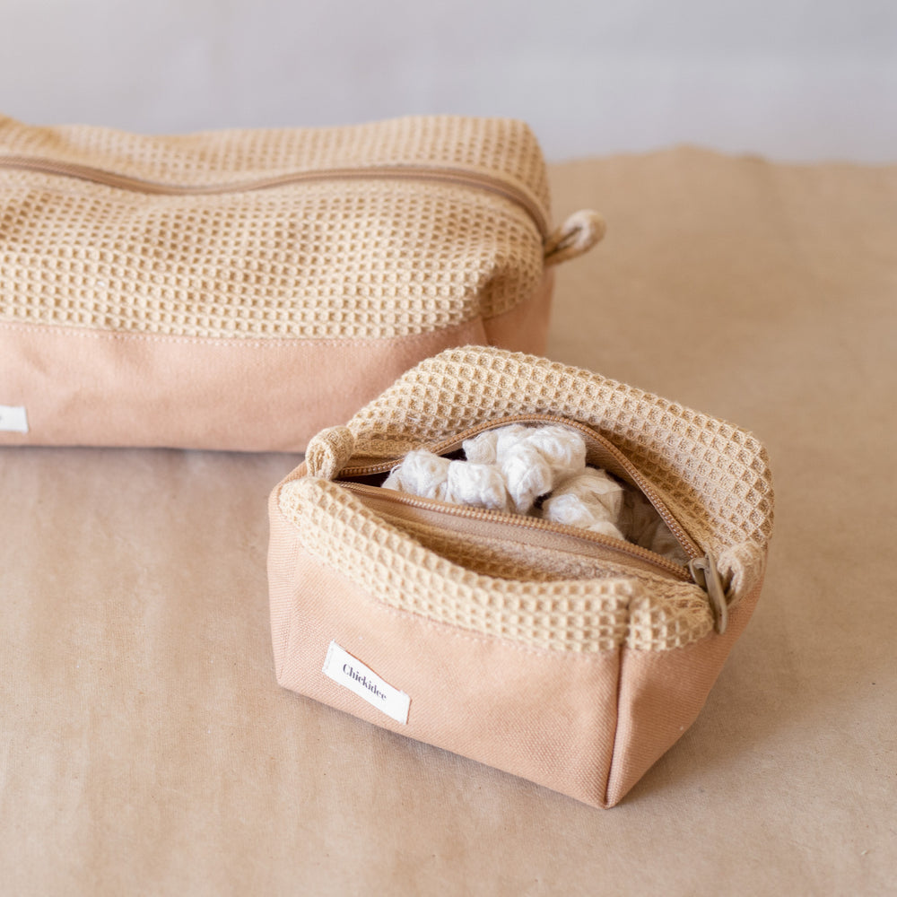 
                  
                    Organic Lifestyle Waffle Zipped Pouch Large
                  
                